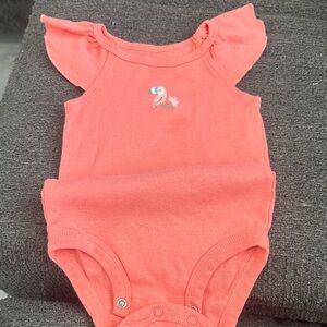 Cat & Jack Coral Bodysuit with Bird Design12 Monts